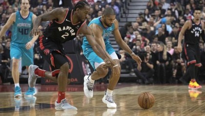  猛龙客场不敌黄蜂跌至东部第十  